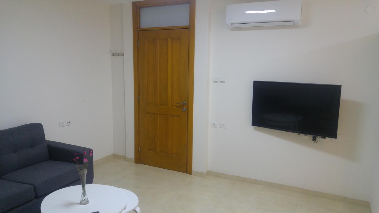 Sabba'S Apartment Kfar Saba Exterior foto